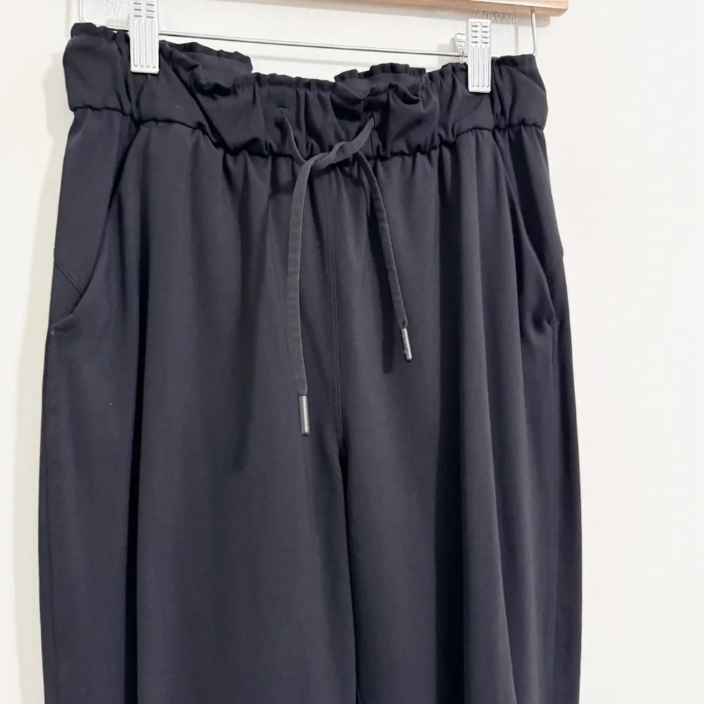 Lululemon Keep Moving Jogger Black 4
